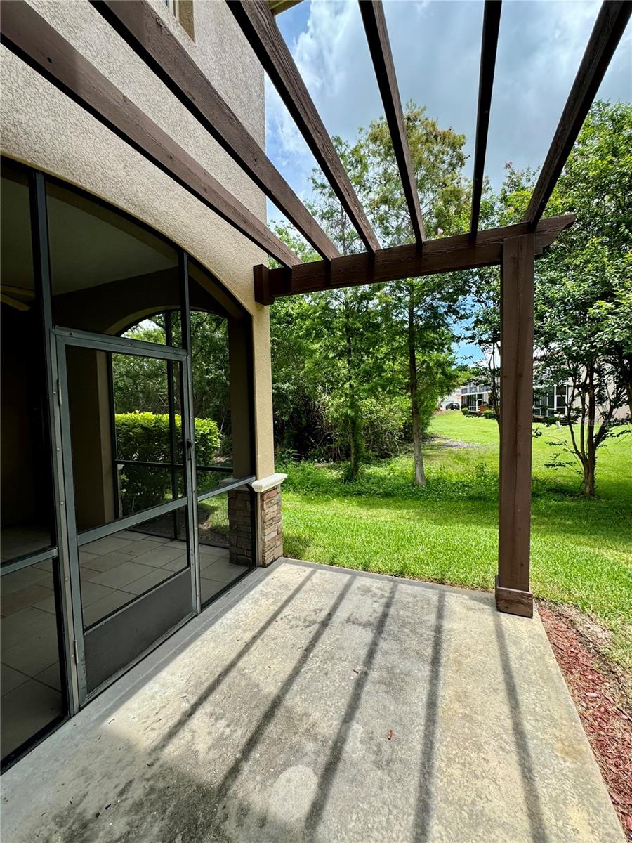 Image 21 of 46 For 601 Saxony Boulevard