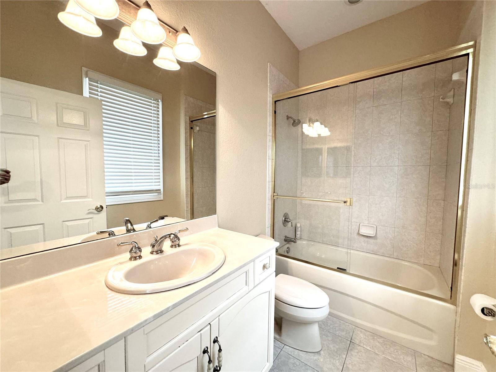 Image 42 of 46 For 601 Saxony Boulevard