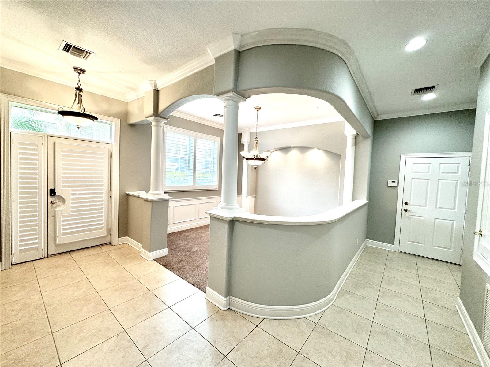 Image 7 of 46 For 601 Saxony Boulevard