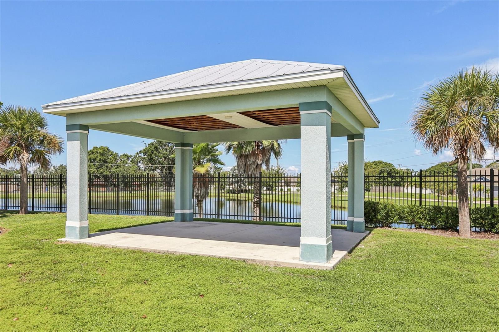 Image 27 of 31 For 1430 Blue Bayou Circle