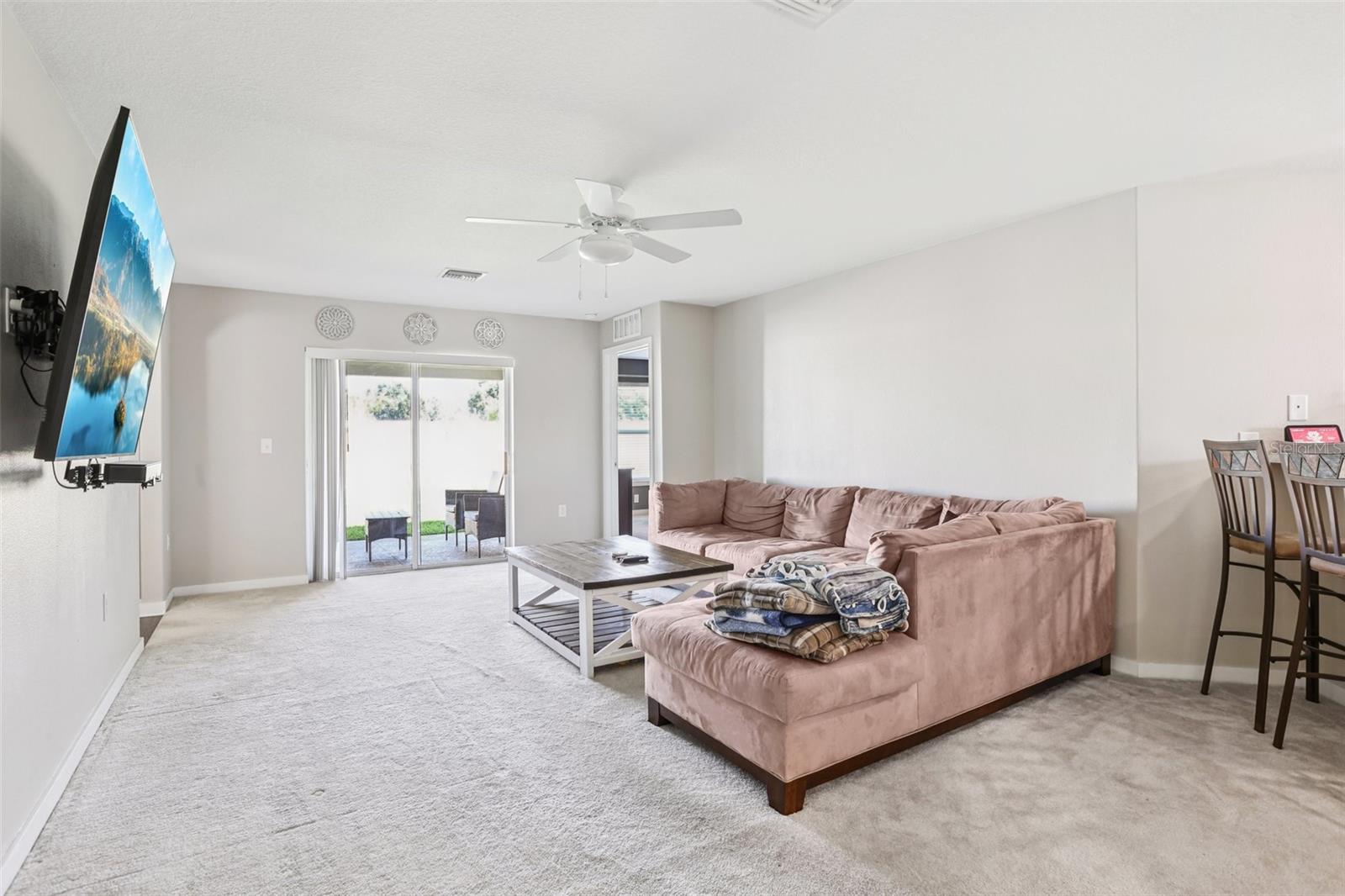 Image 6 of 31 For 1430 Blue Bayou Circle