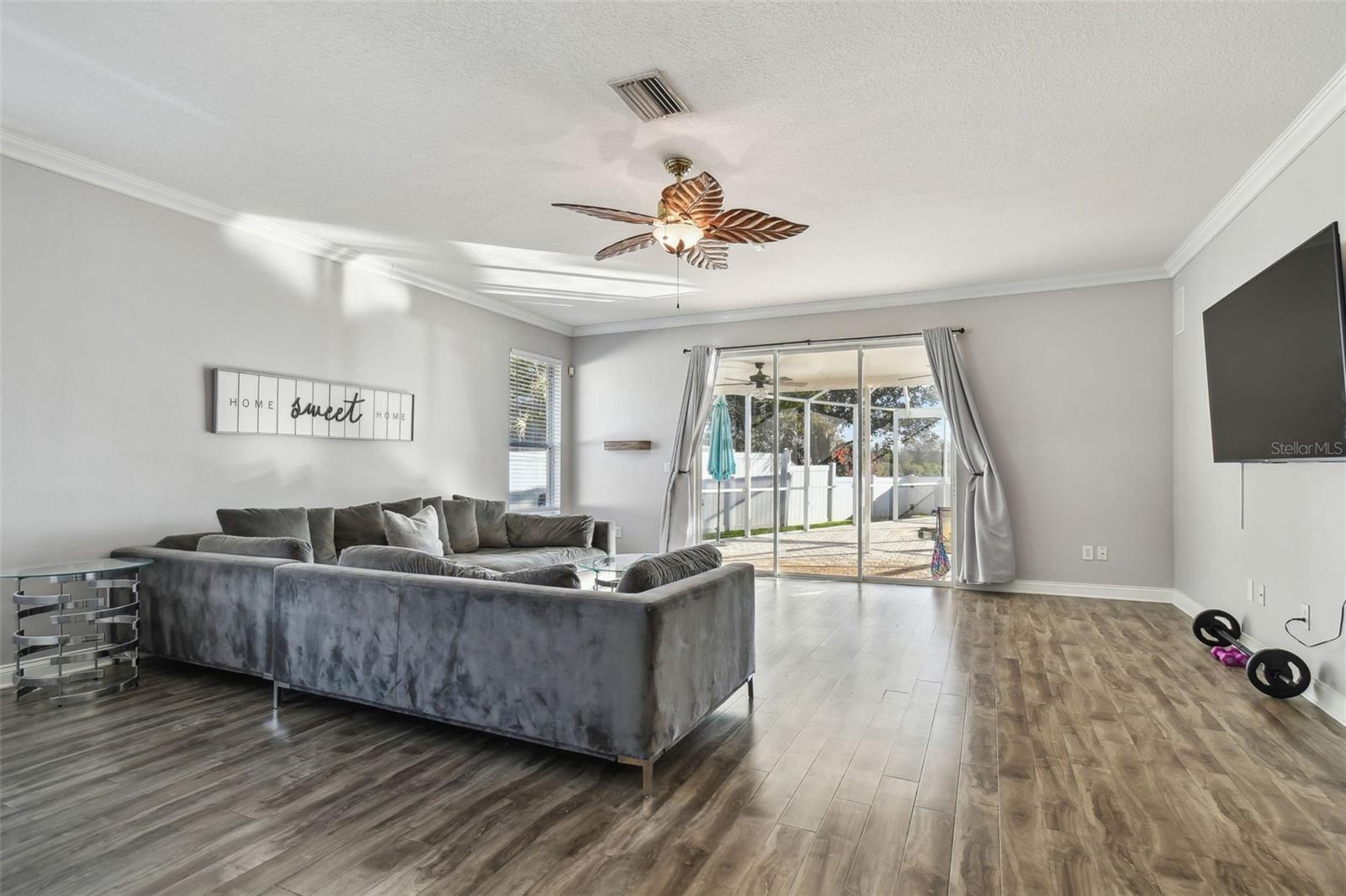 Image 16 of 81 For 18034 Lake Reflections Boulevard