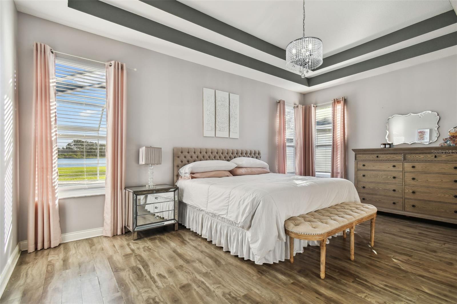 Image 28 of 81 For 18034 Lake Reflections Boulevard