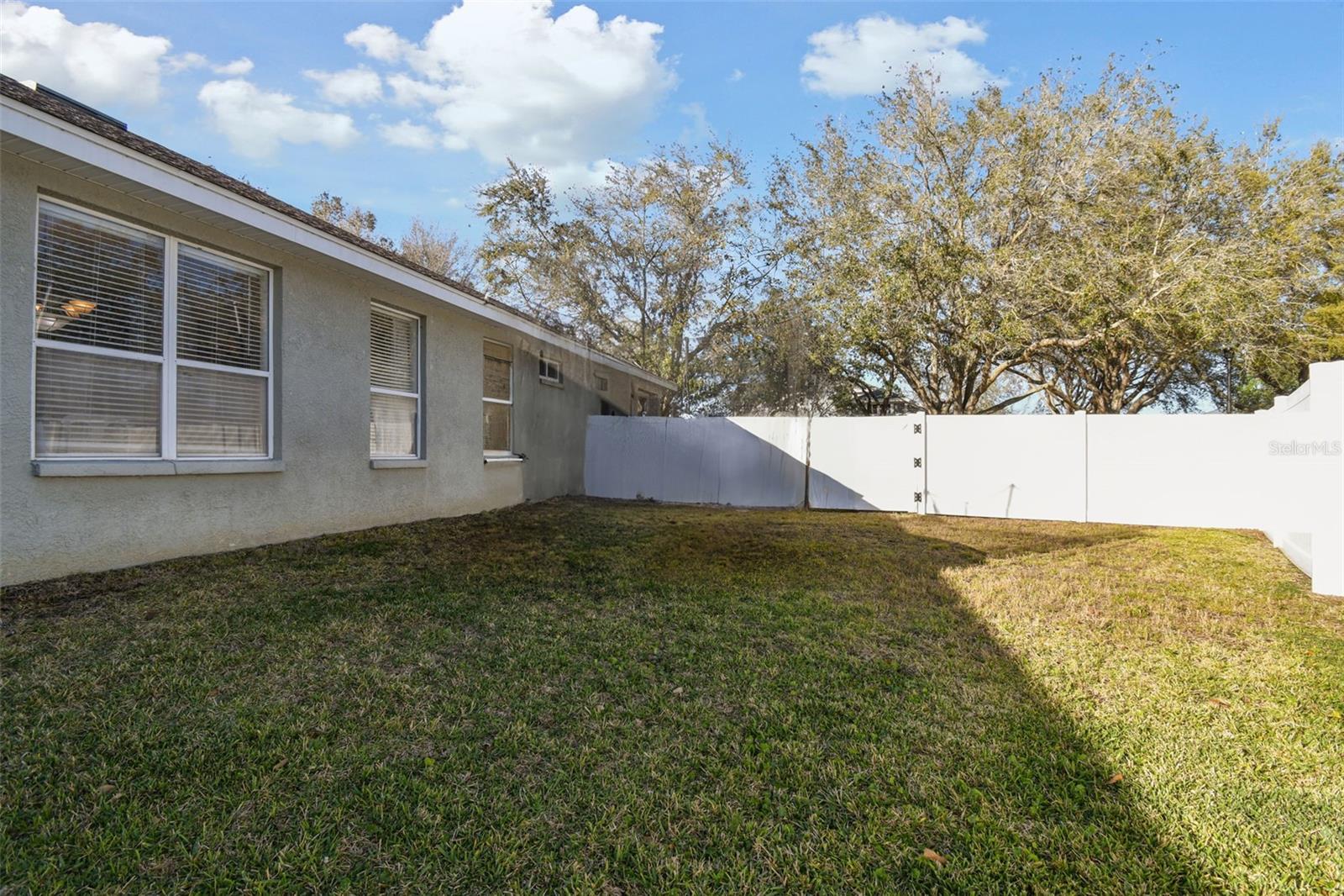 Image 52 of 81 For 18034 Lake Reflections Boulevard