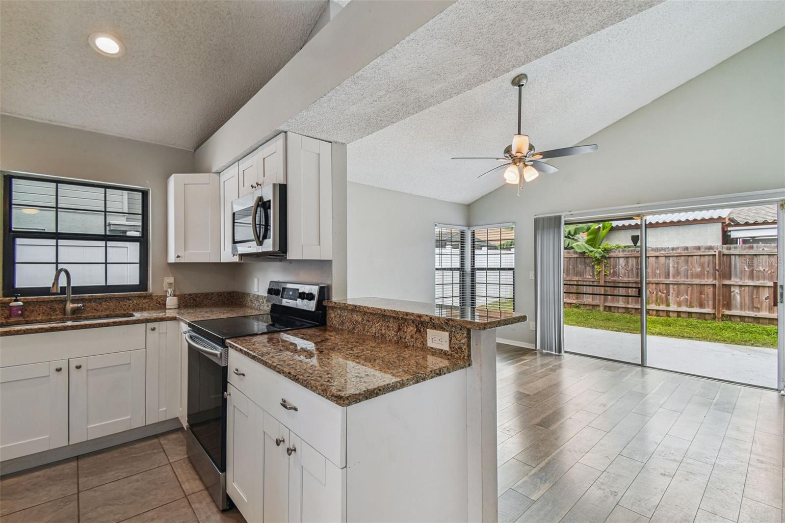 Image 12 of 76 For 12811 Millridge Forest Street E