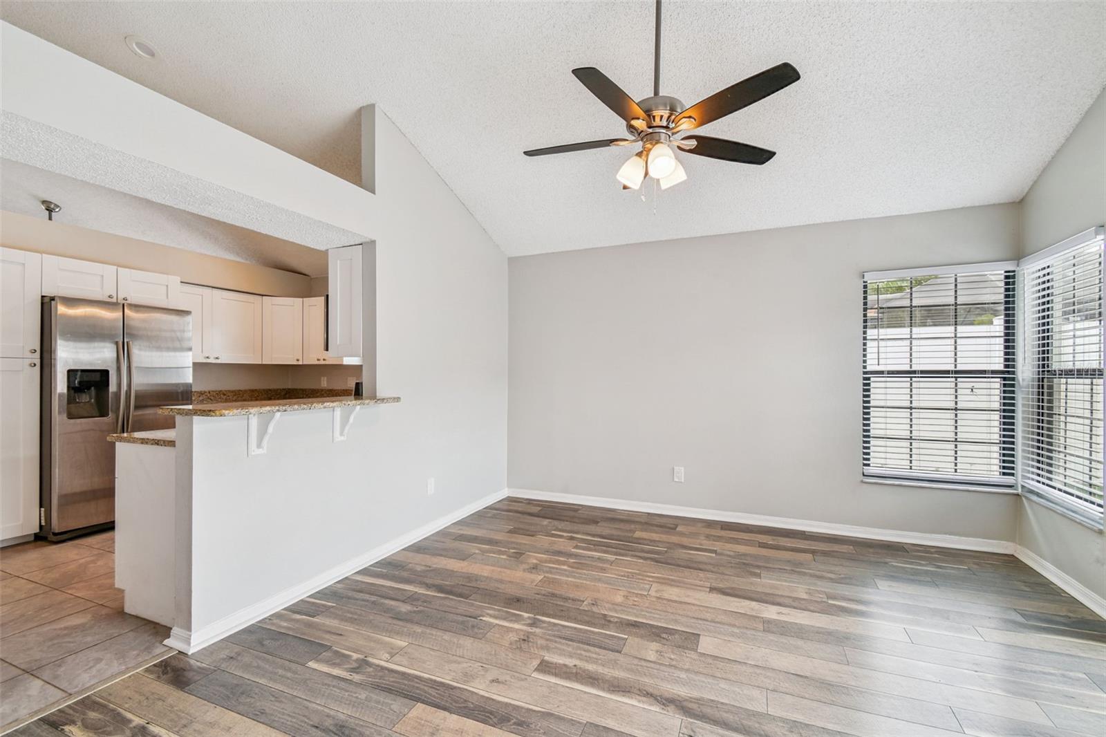 Image 18 of 76 For 12811 Millridge Forest Street E