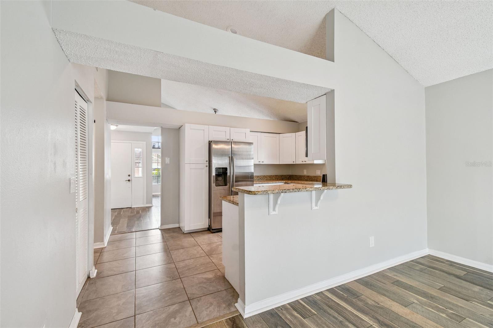 Image 22 of 76 For 12811 Millridge Forest Street E