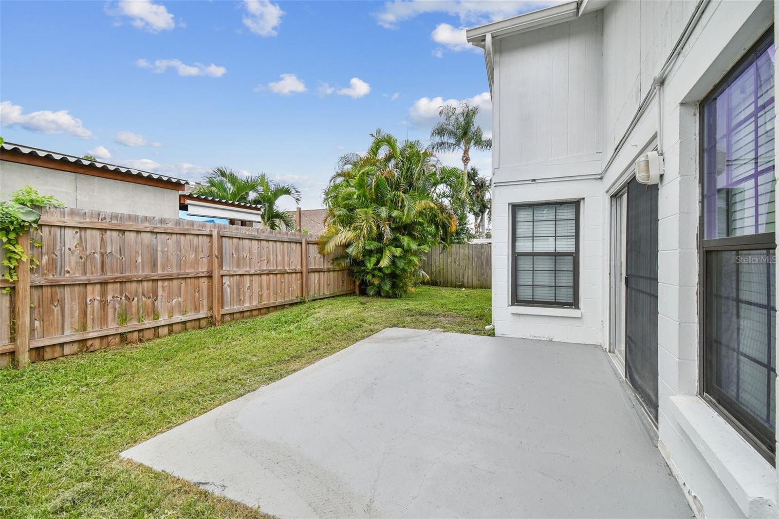 Image 50 of 76 For 12811 Millridge Forest Street E