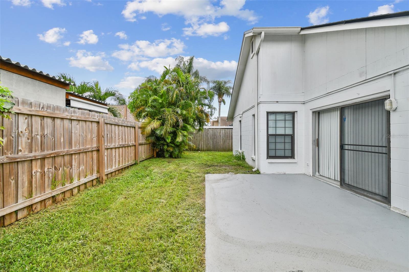Image 53 of 76 For 12811 Millridge Forest Street E