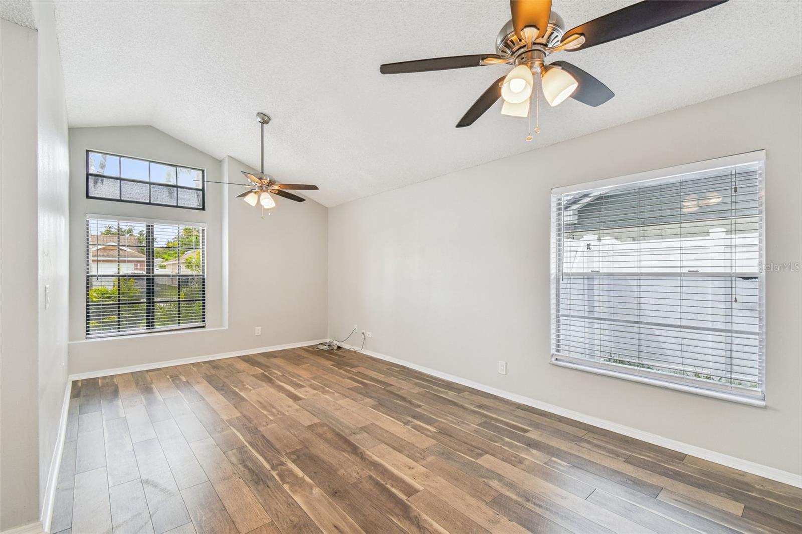 Image 7 of 76 For 12811 Millridge Forest Street E