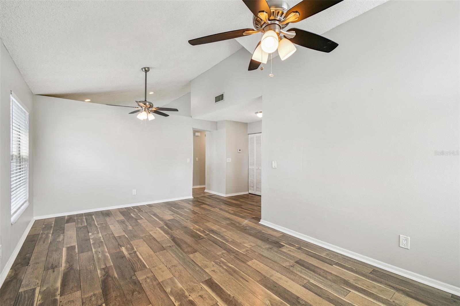 Image 9 of 76 For 12811 Millridge Forest Street E