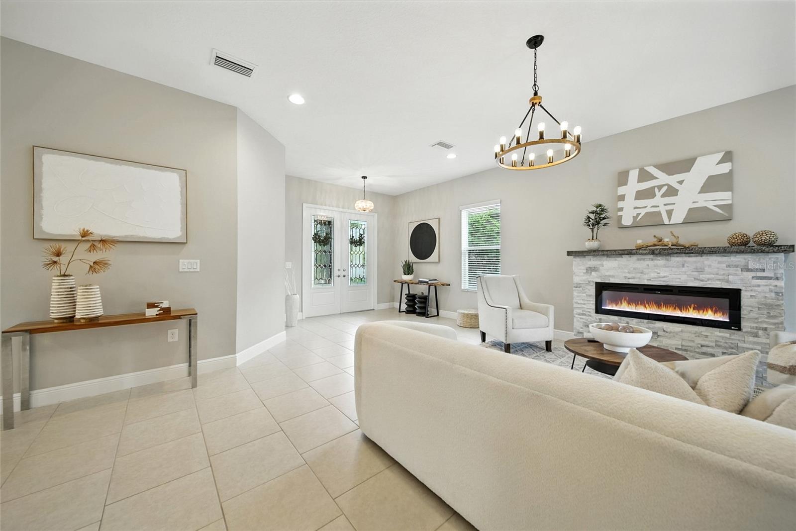 Image 7 of 78 For 2495 Oakwood Preserve Drive
