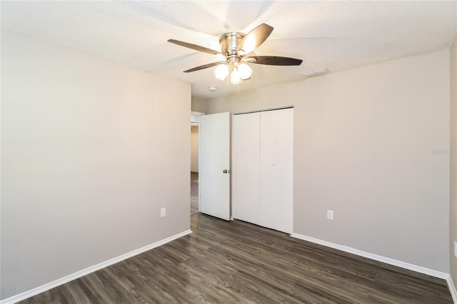 Image 11 of 16 For 4146 Palau Drive