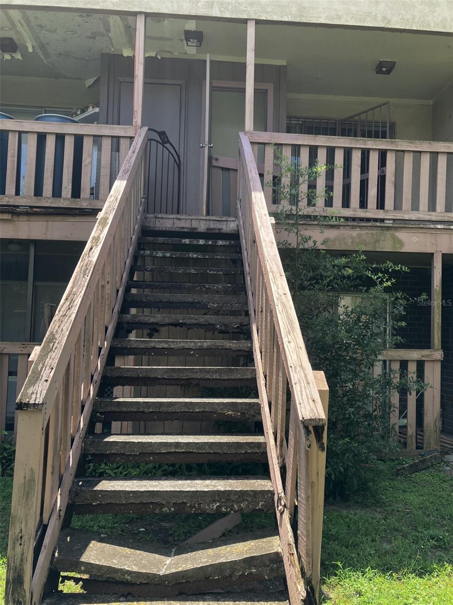 Image 10 of 10 For 9009 Westchester Circle B-18