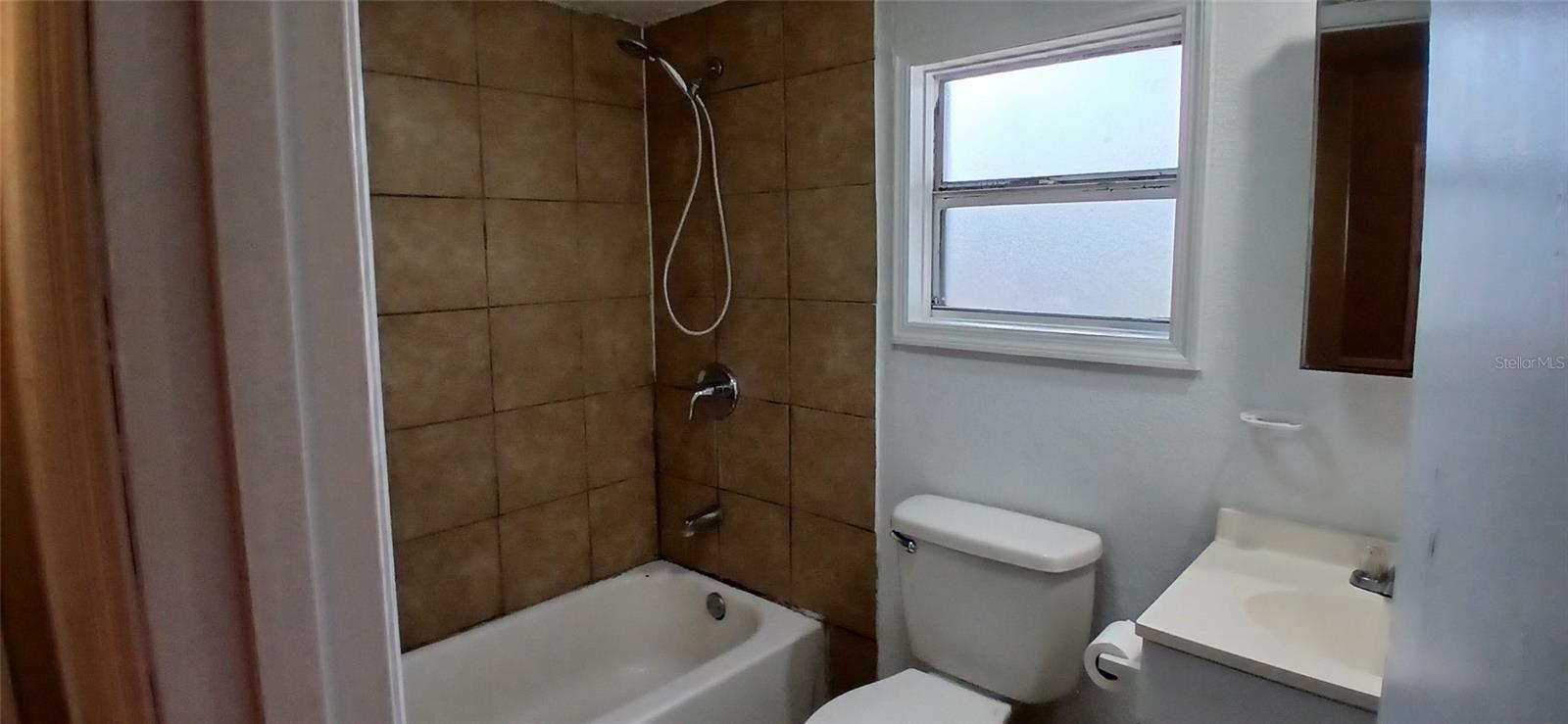 Image 16 of 31 For 7102 33rd Street N