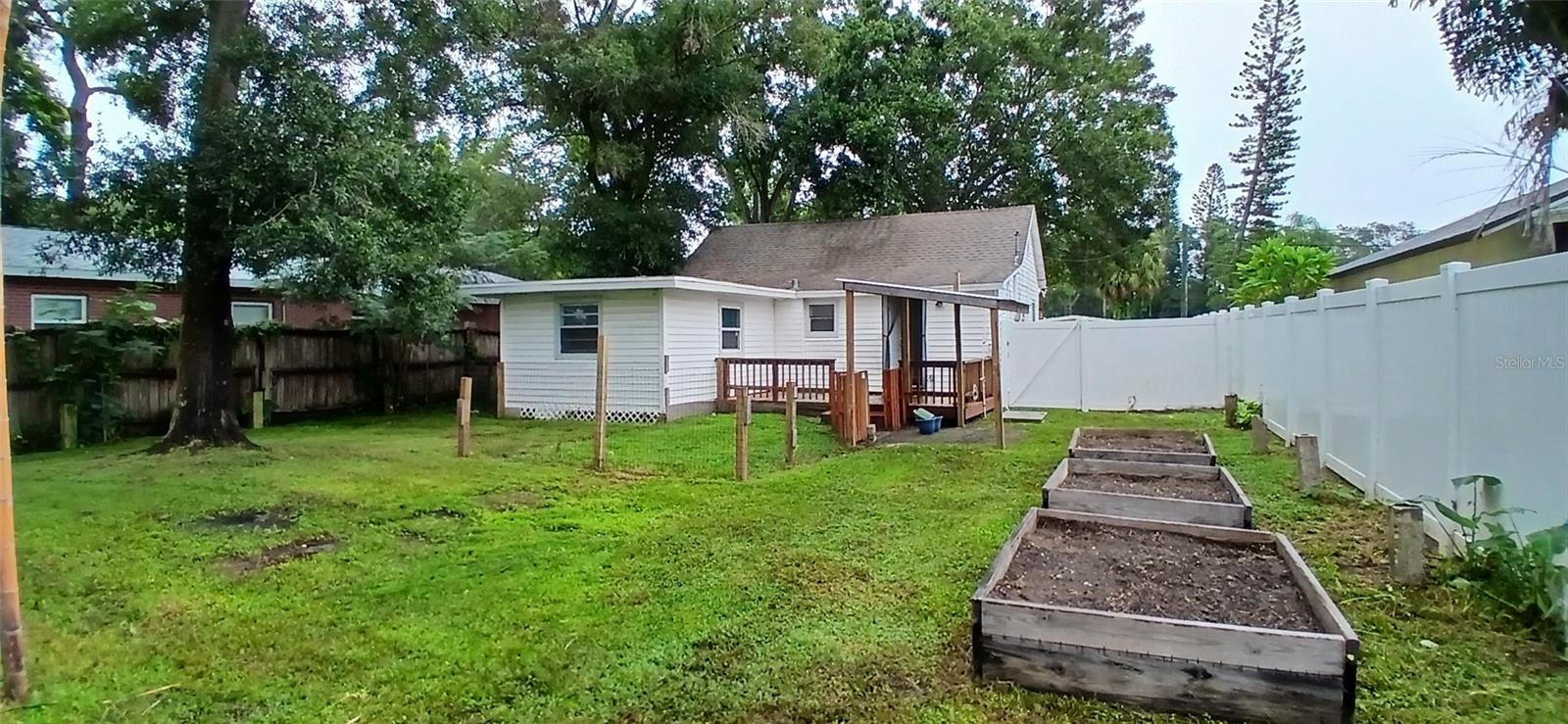Image 23 of 31 For 7102 33rd Street N