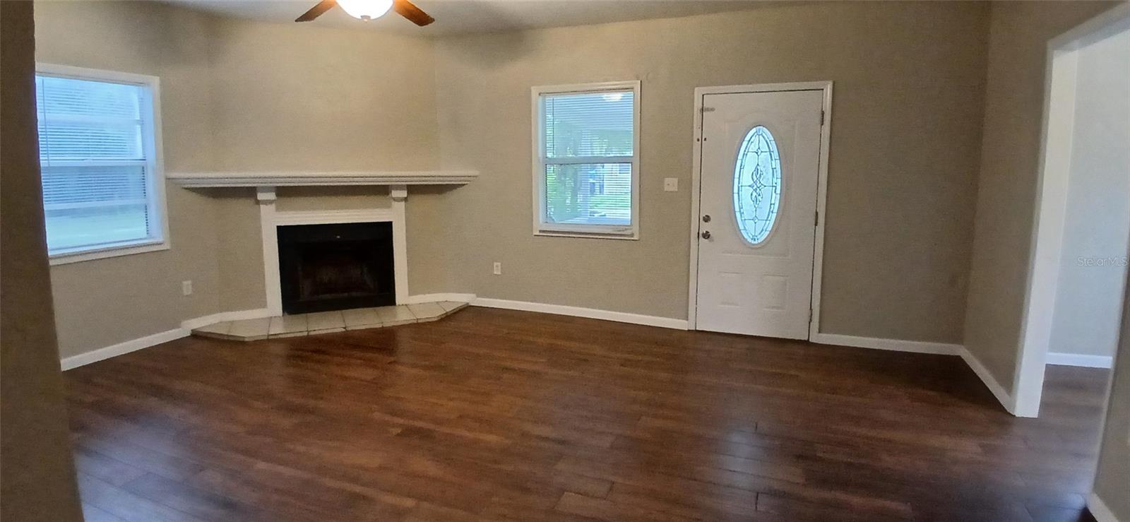 Image 7 of 31 For 7102 33rd Street N