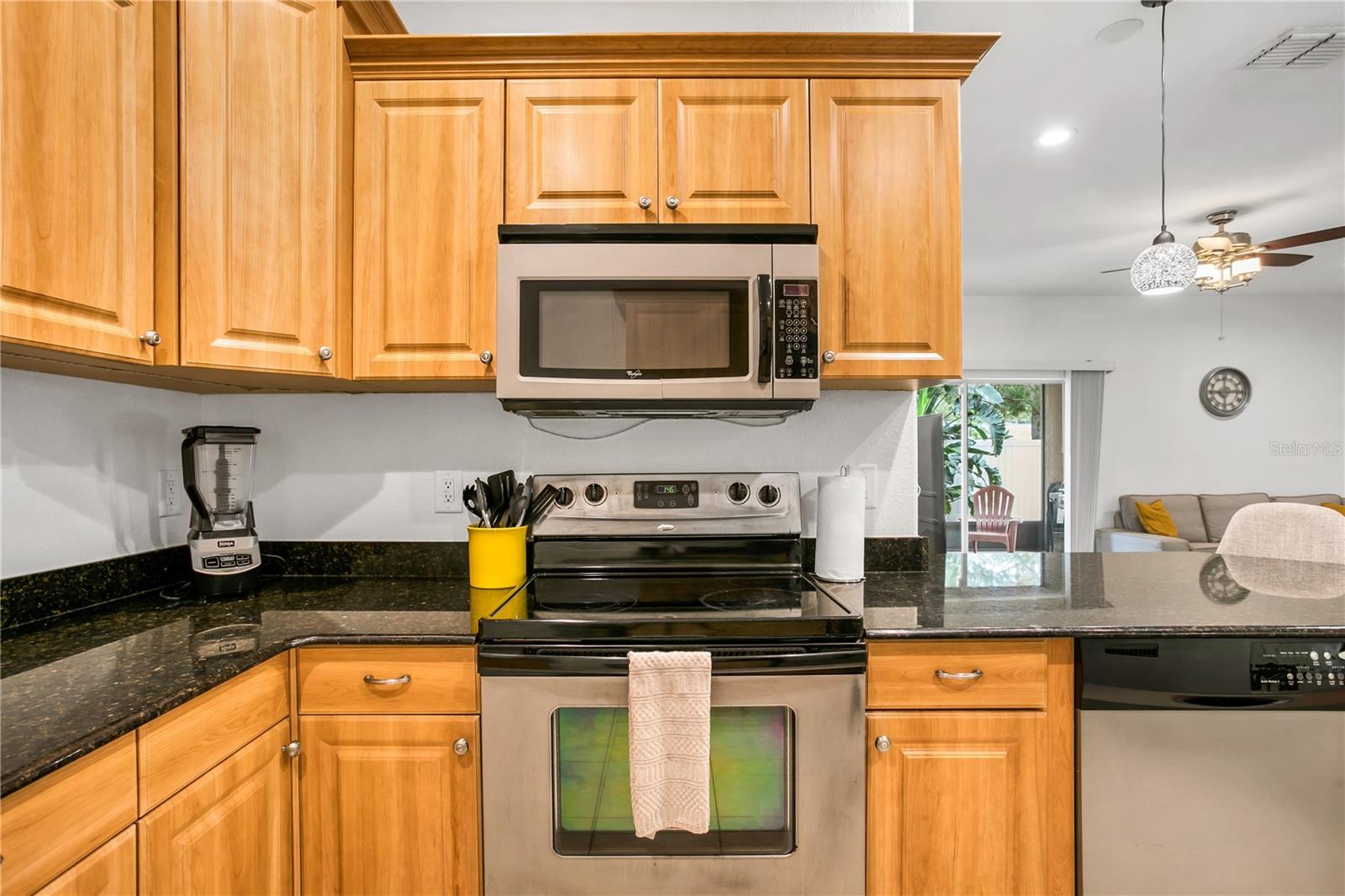Image 10 of 40 For 1239 Vista Way