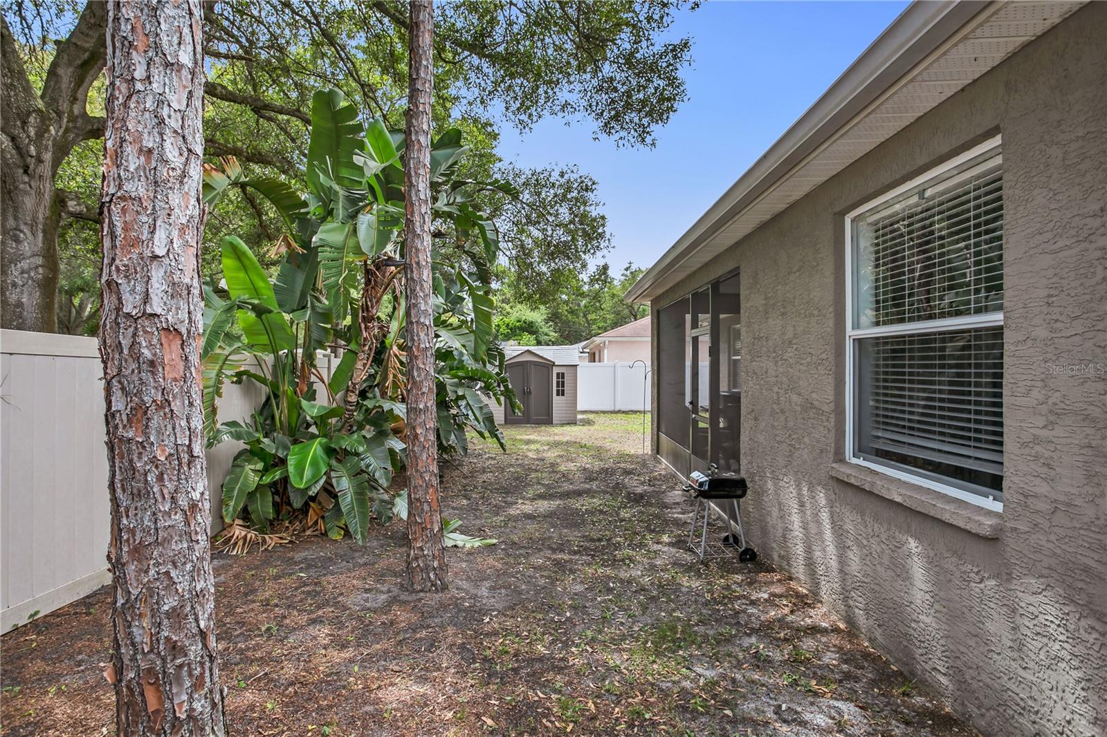 Image 36 of 40 For 1239 Vista Way
