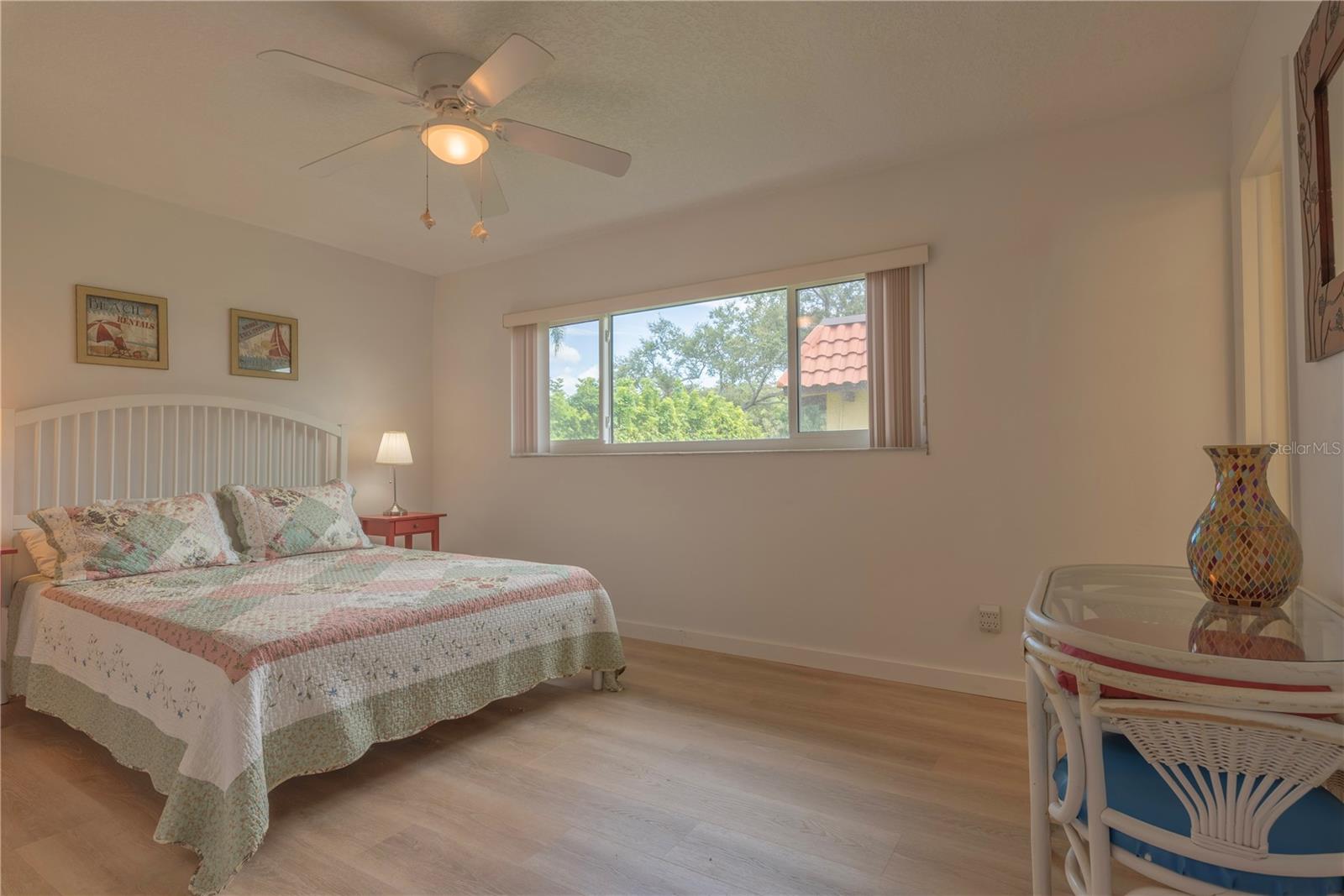Image 10 of 30 For 1701 Pinehurst Road 32f