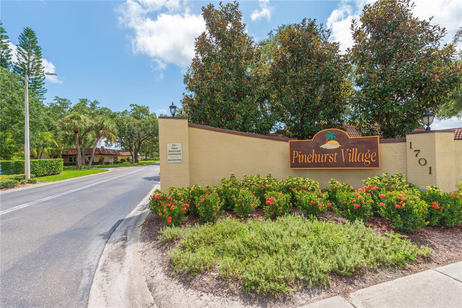 Image 30 of 30 For 1701 Pinehurst Road 32f