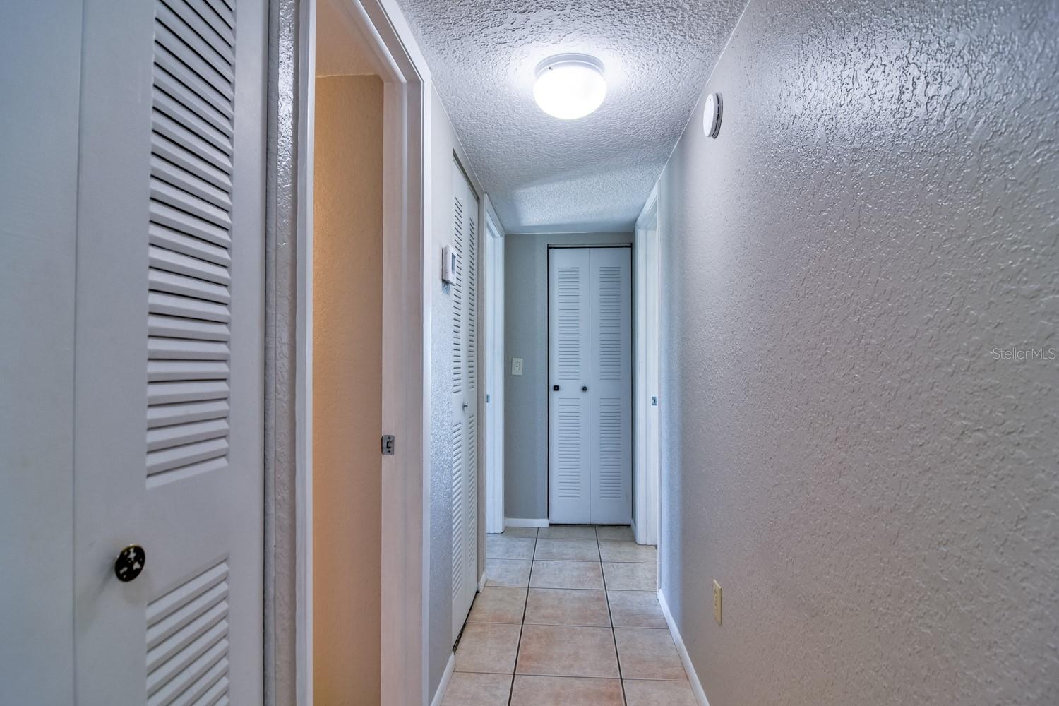 Image 16 of 64 For 900 Cove Cay Drive 5a