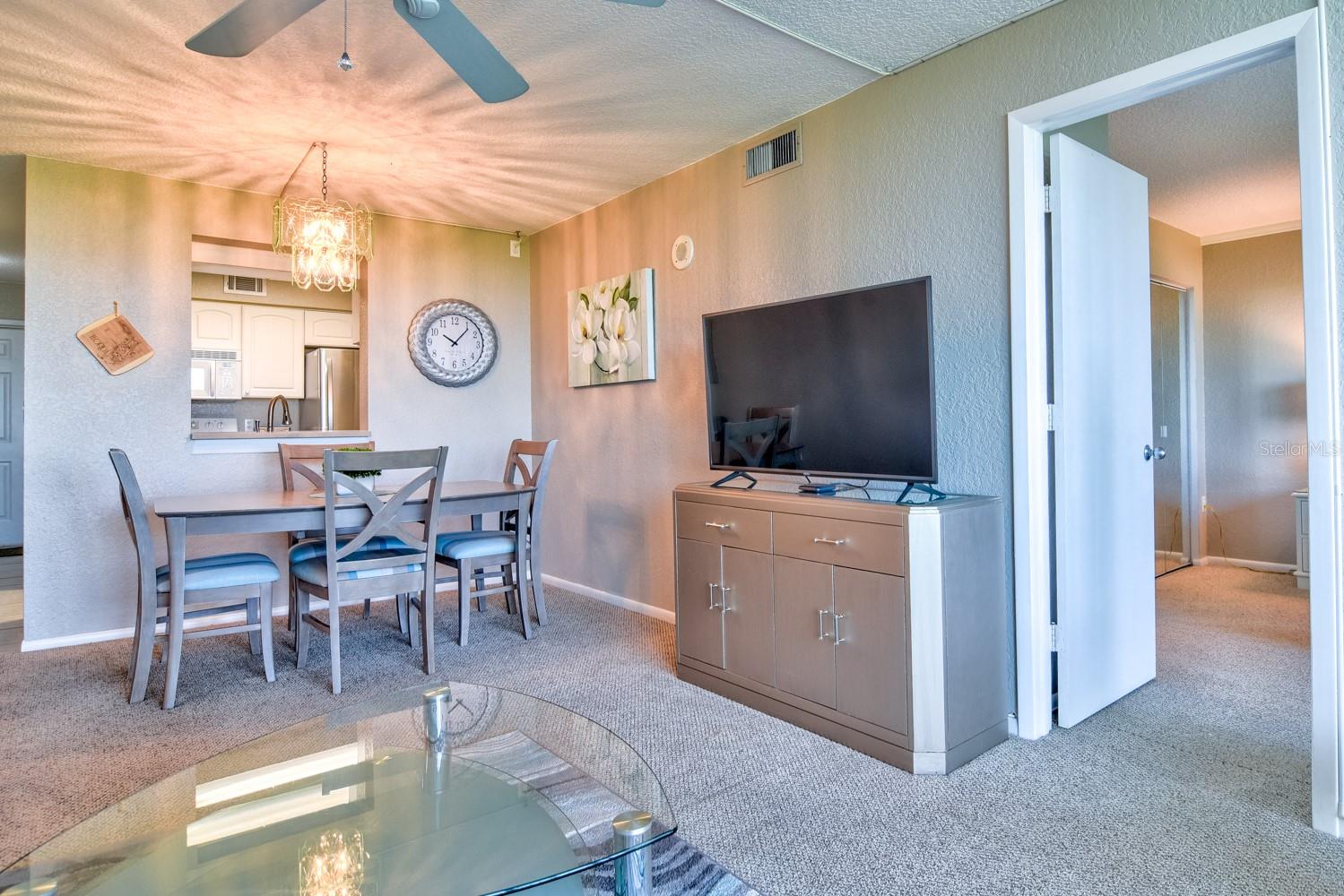 Image 34 of 64 For 900 Cove Cay Drive 5a