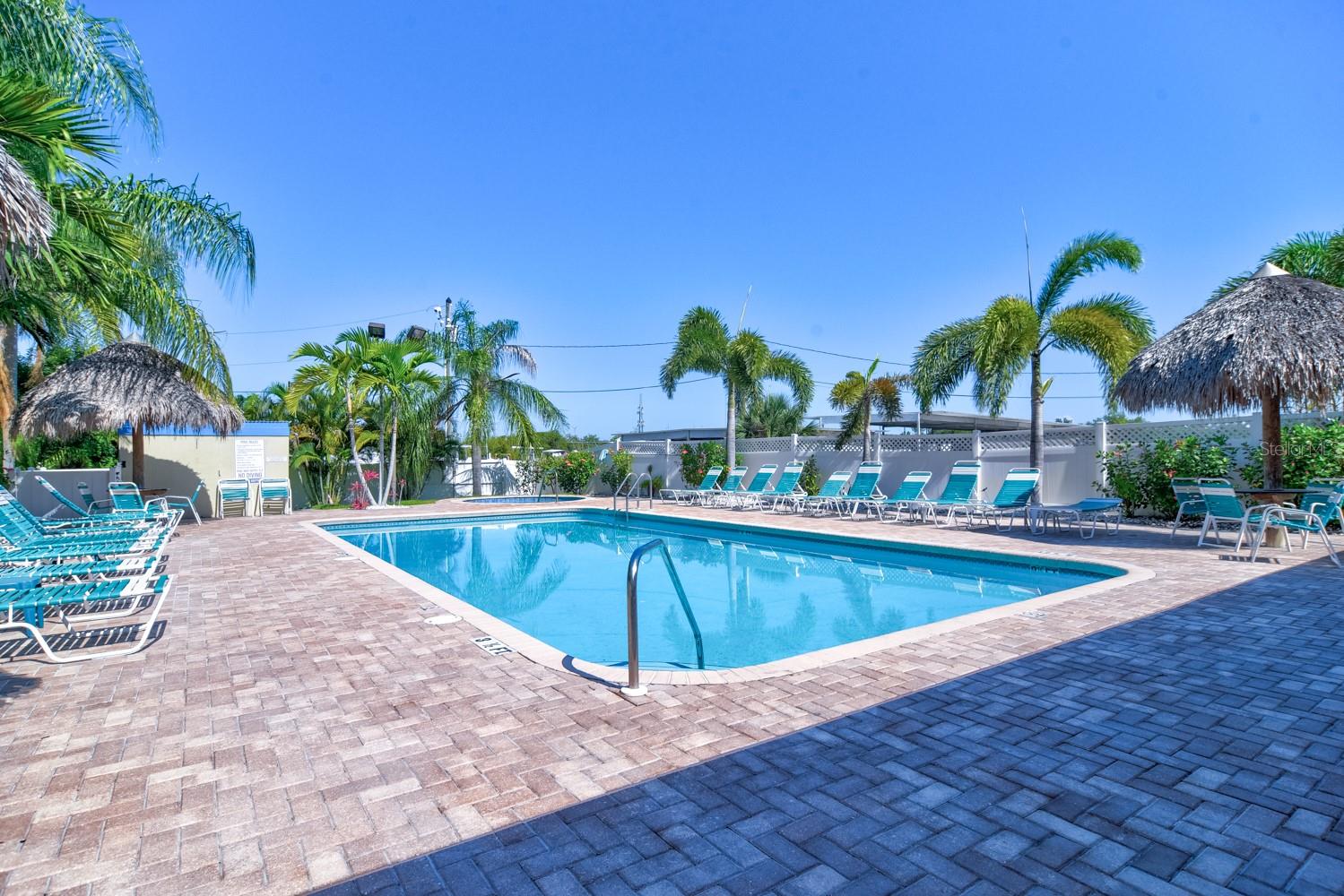Image 51 of 64 For 900 Cove Cay Drive 5a