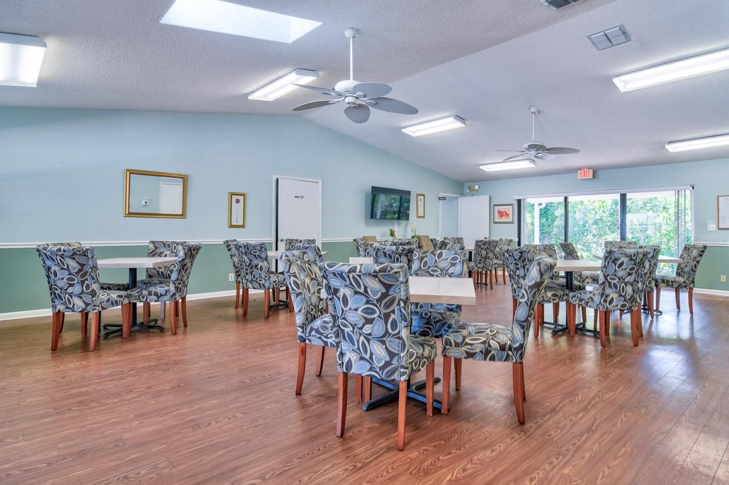 Image 58 of 64 For 900 Cove Cay Drive 5a