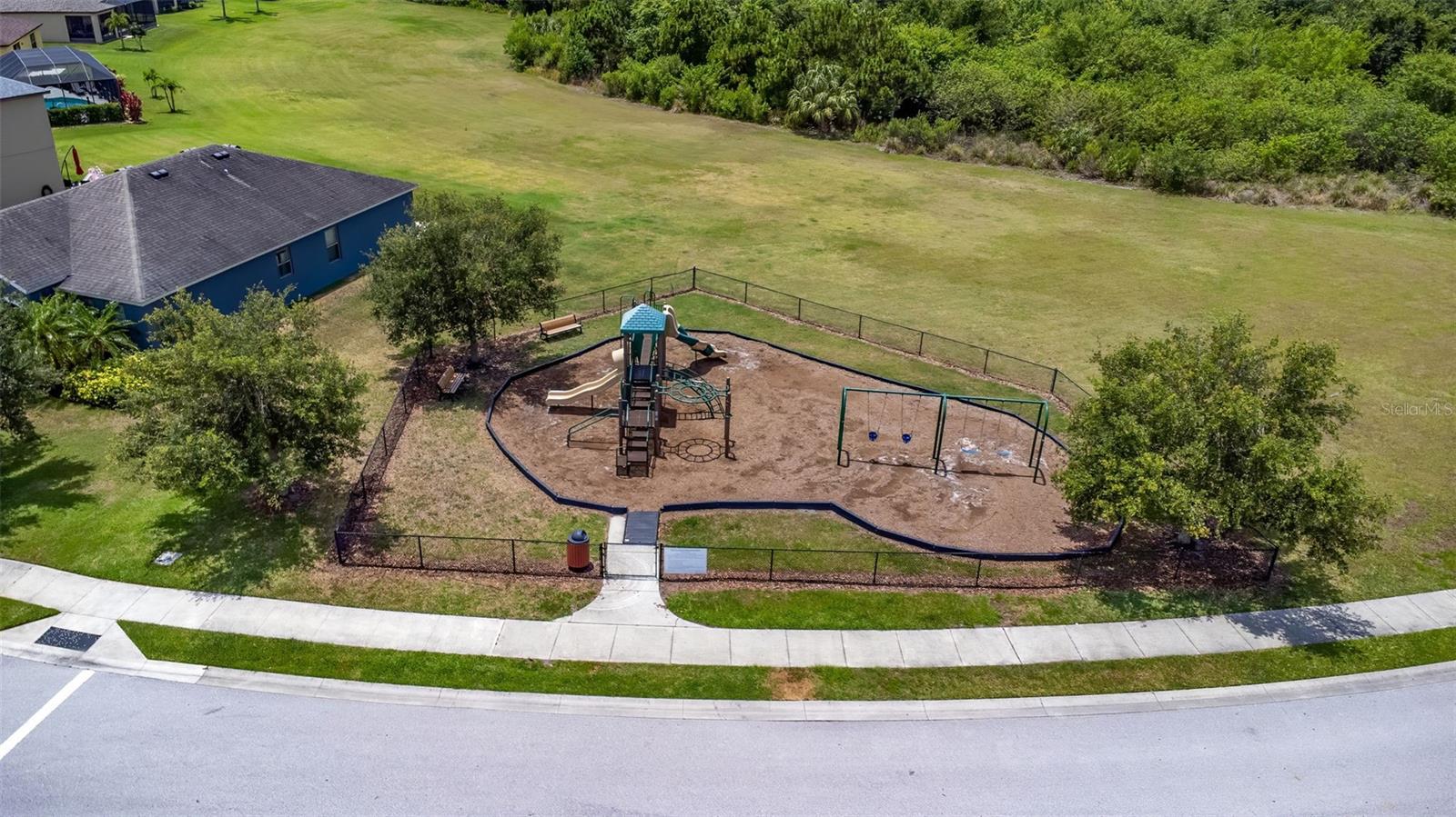 Image 30 of 38 For 11076 58th Street Circle E