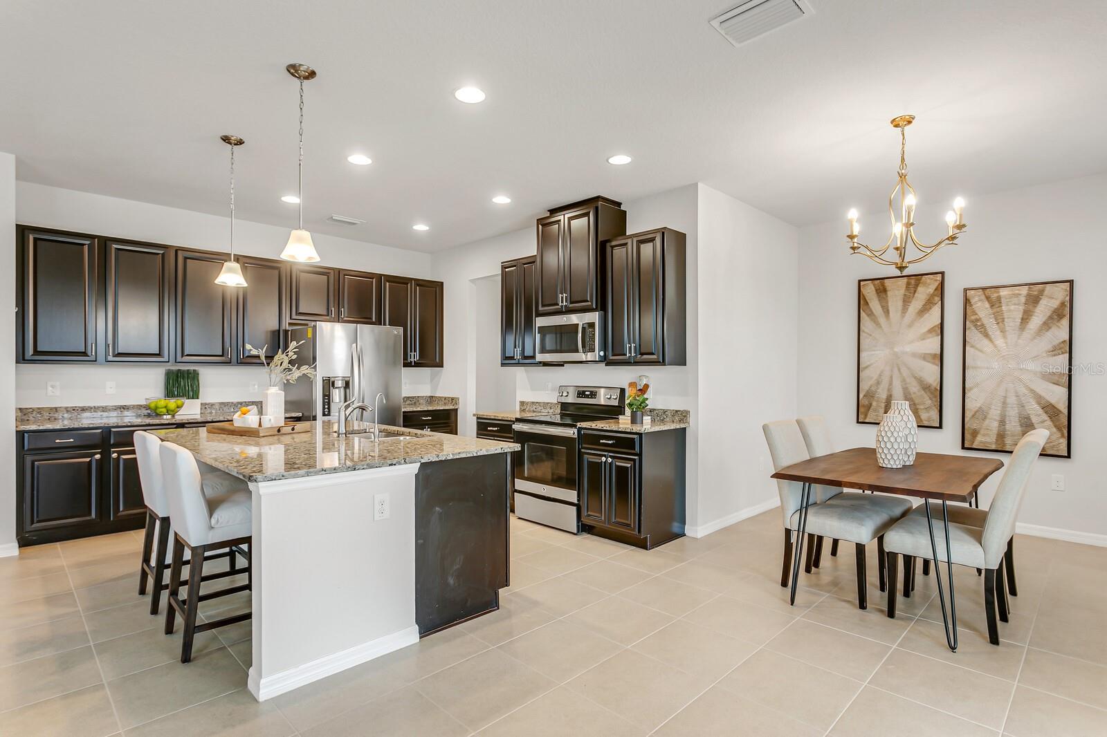 Image 10 of 54 For 12017 Grand Kempston Drive
