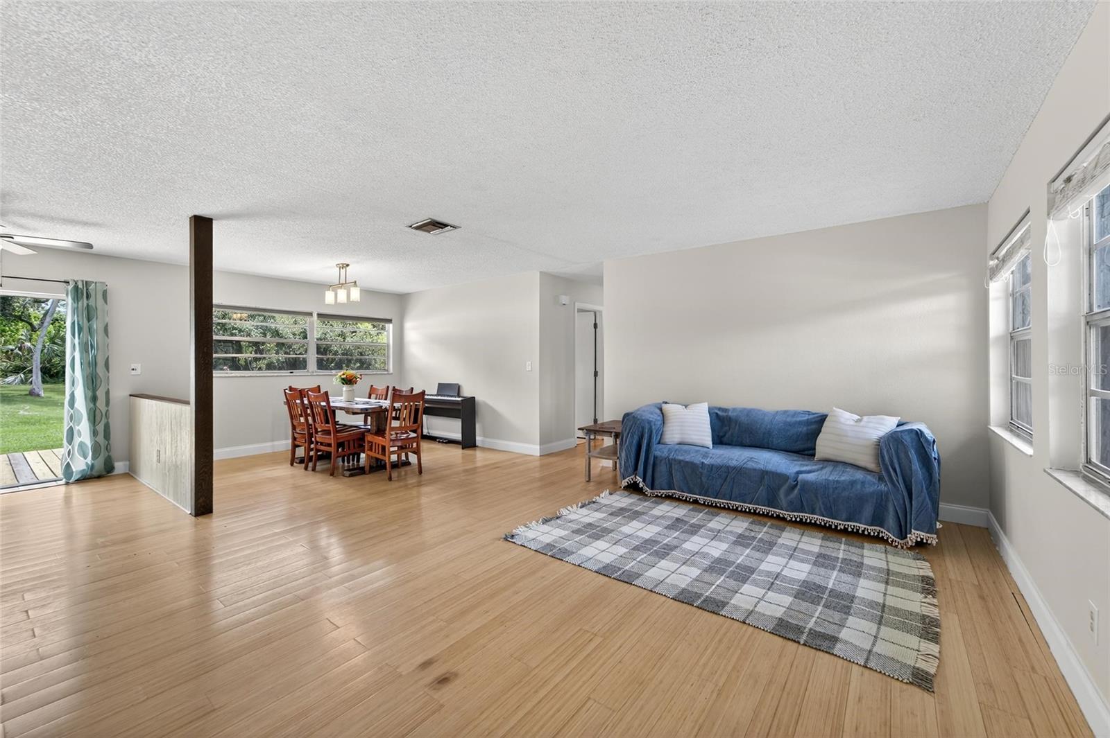 Image 3 of 42 For 1949 Highland Avenue