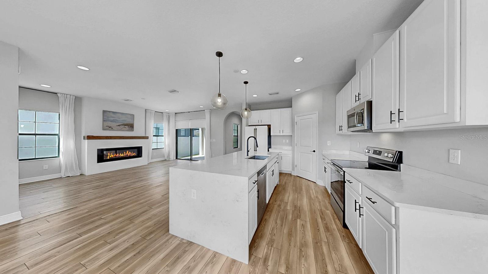 Image 13 of 68 For 13319 Dorado Shores Avenue