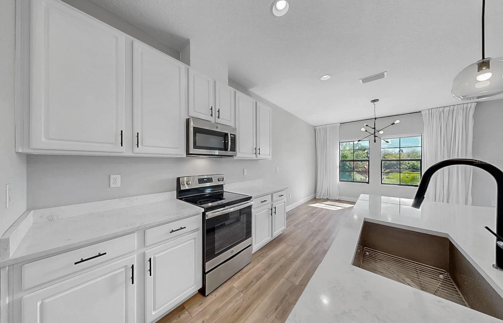 Image 15 of 68 For 13319 Dorado Shores Avenue