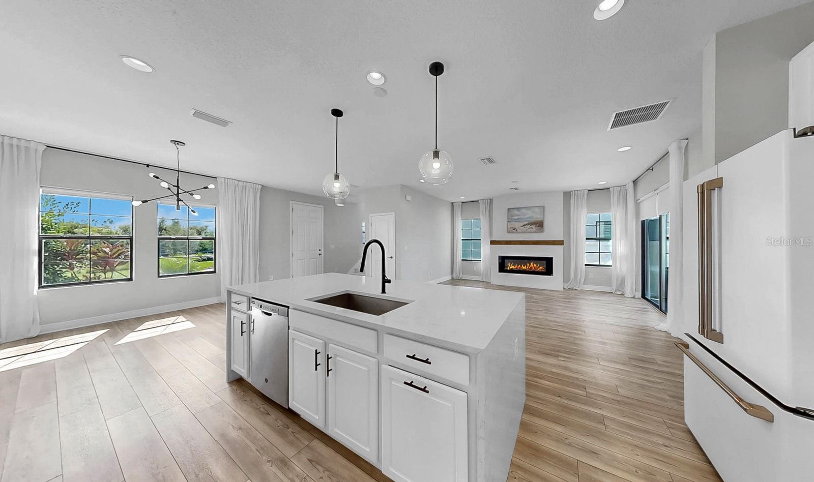 Image 20 of 68 For 13319 Dorado Shores Avenue