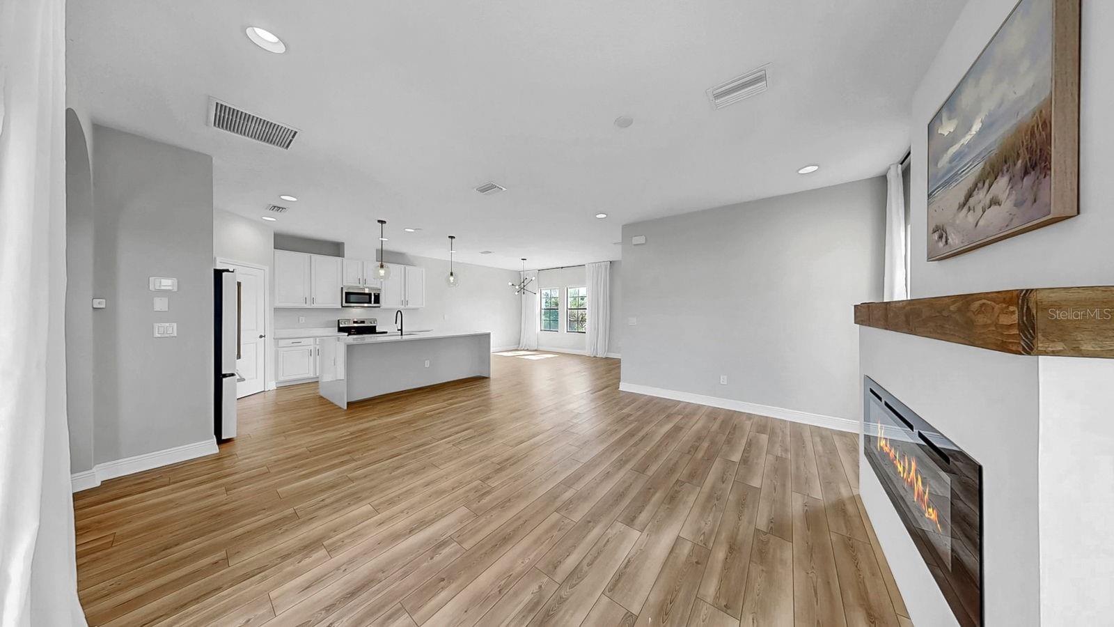 Image 5 of 68 For 13319 Dorado Shores Avenue