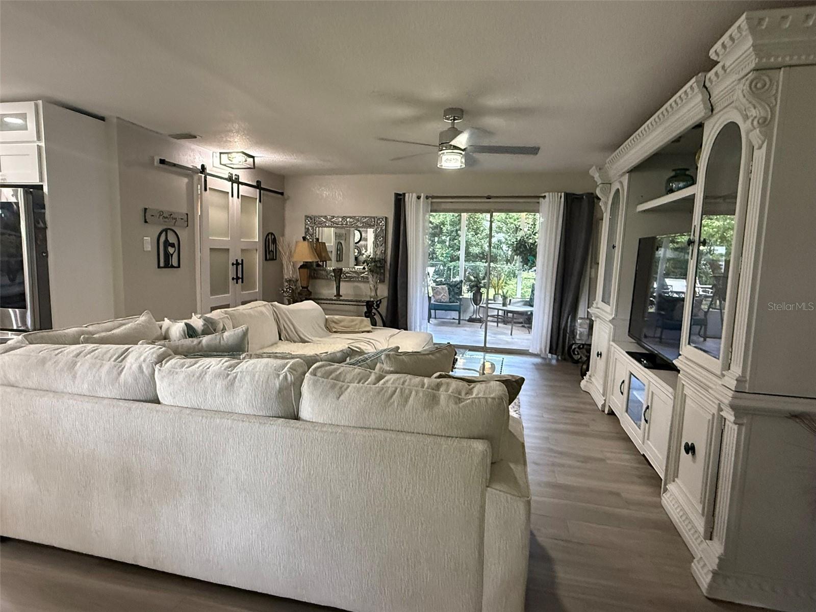 Image 11 of 40 For 6118 Carla Circle
