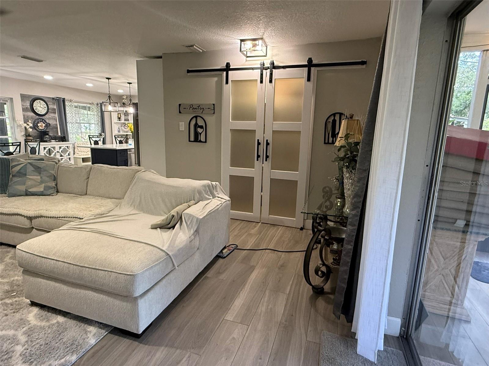 Image 14 of 40 For 6118 Carla Circle