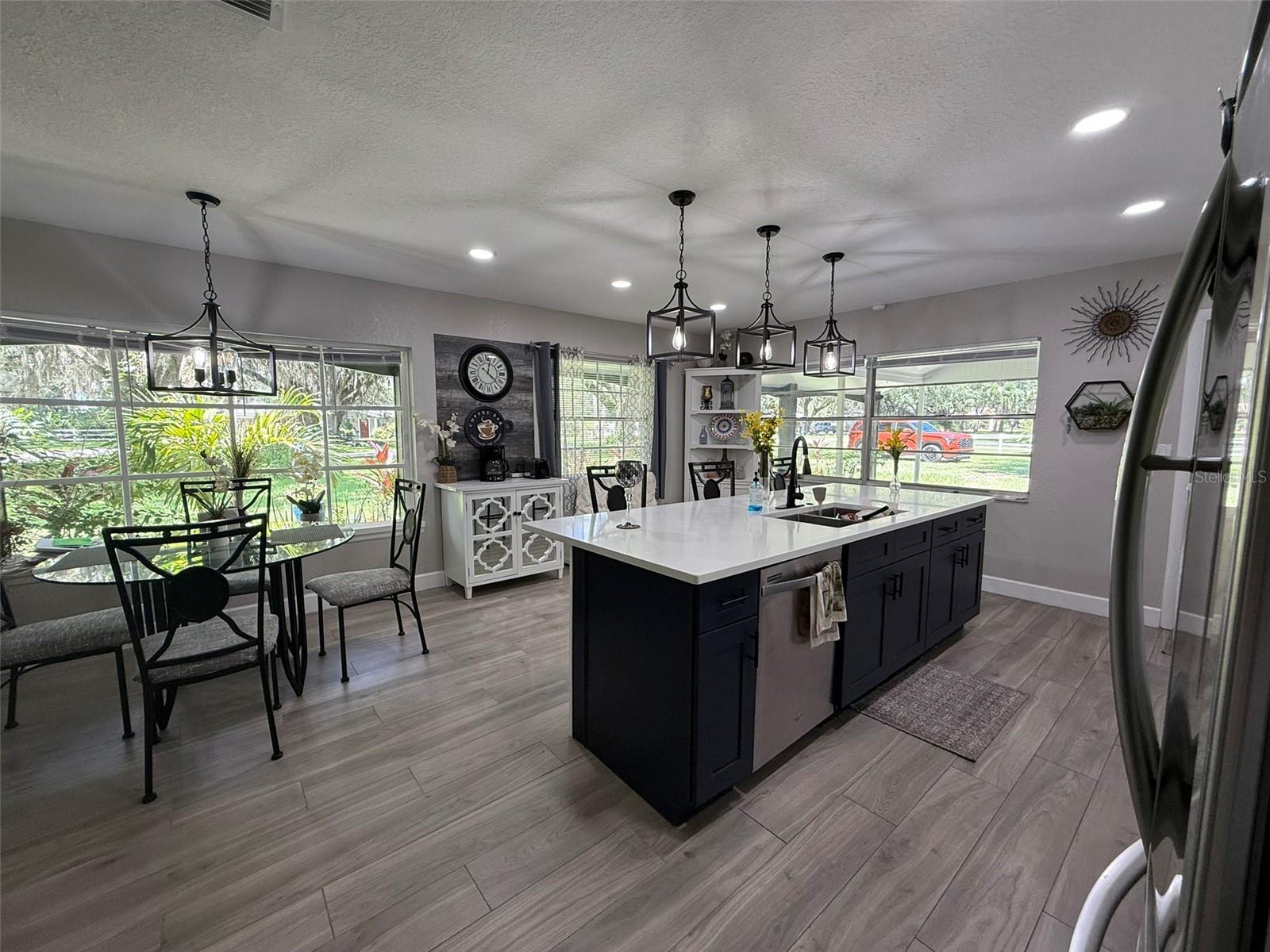 Image 30 of 40 For 6118 Carla Circle