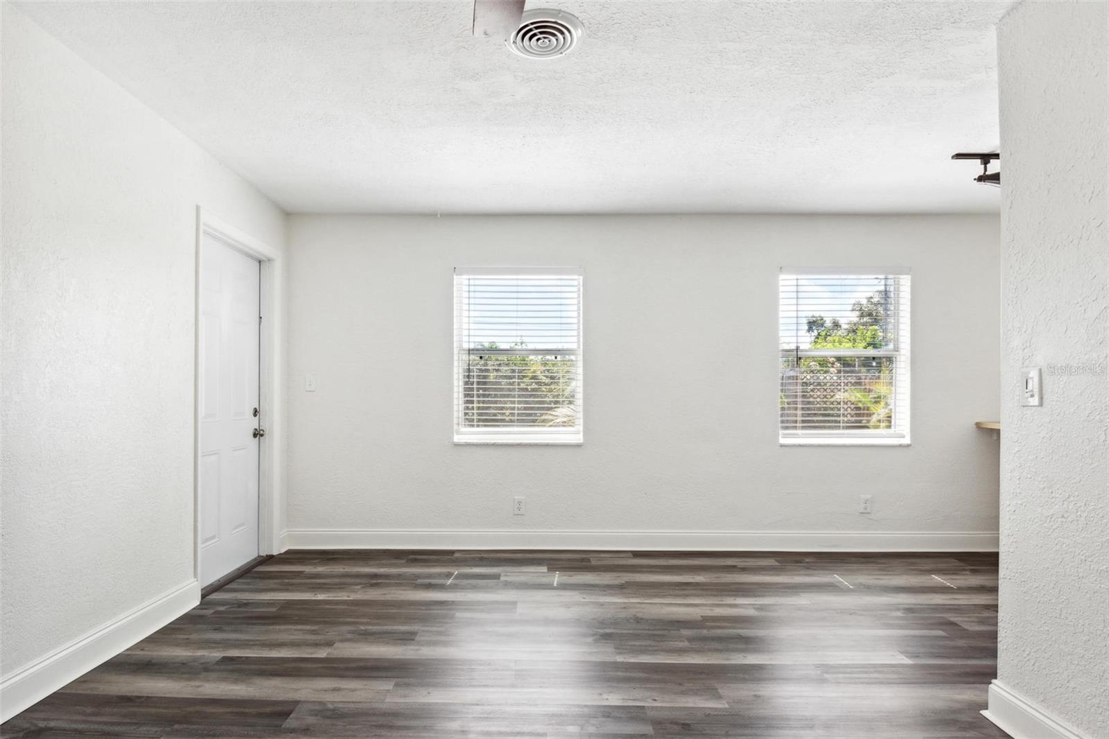Image 14 of 27 For 1230 70th Street N 4