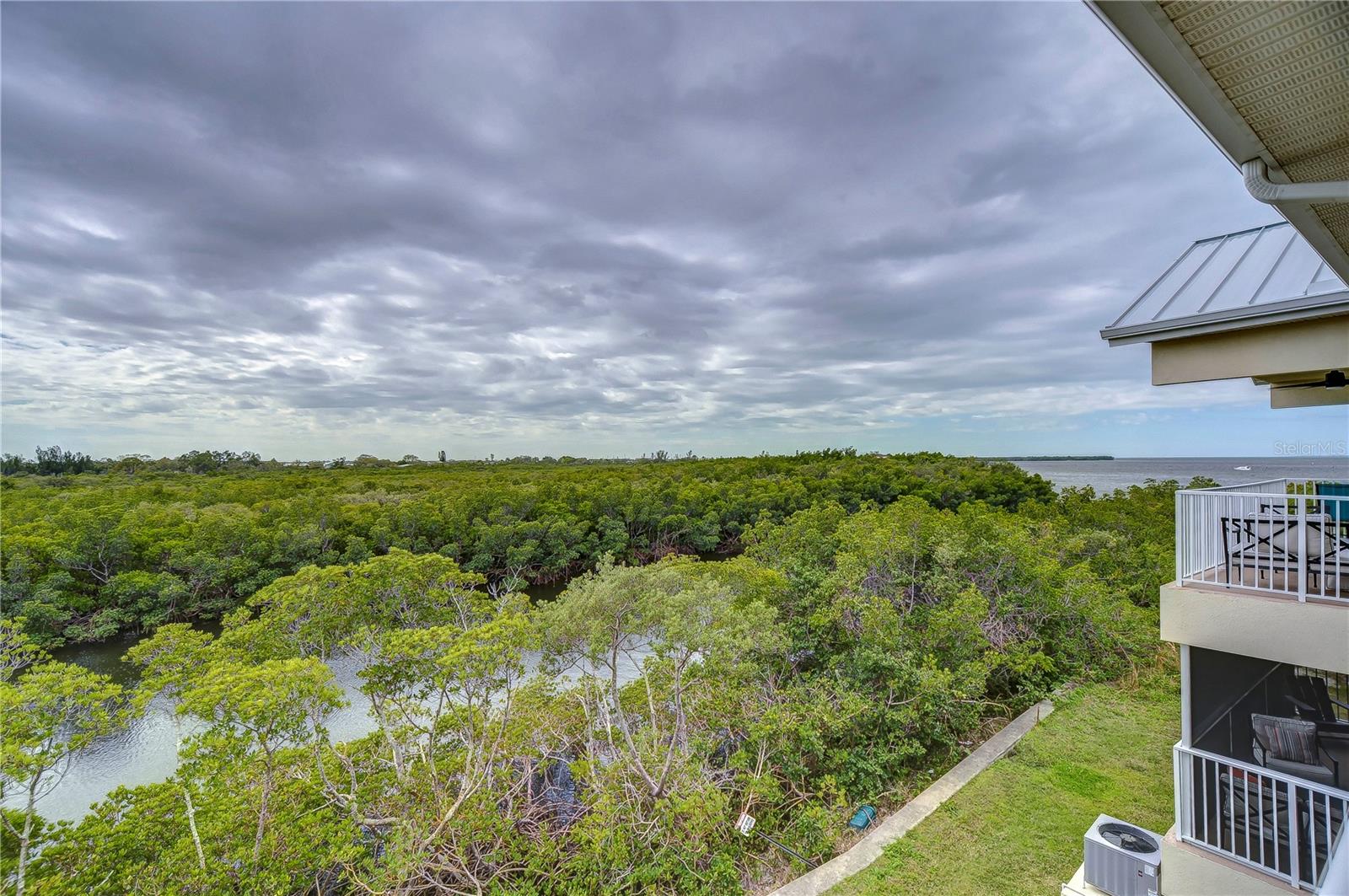 Image 27 of 36 For 3280 Mangrove Point Drive