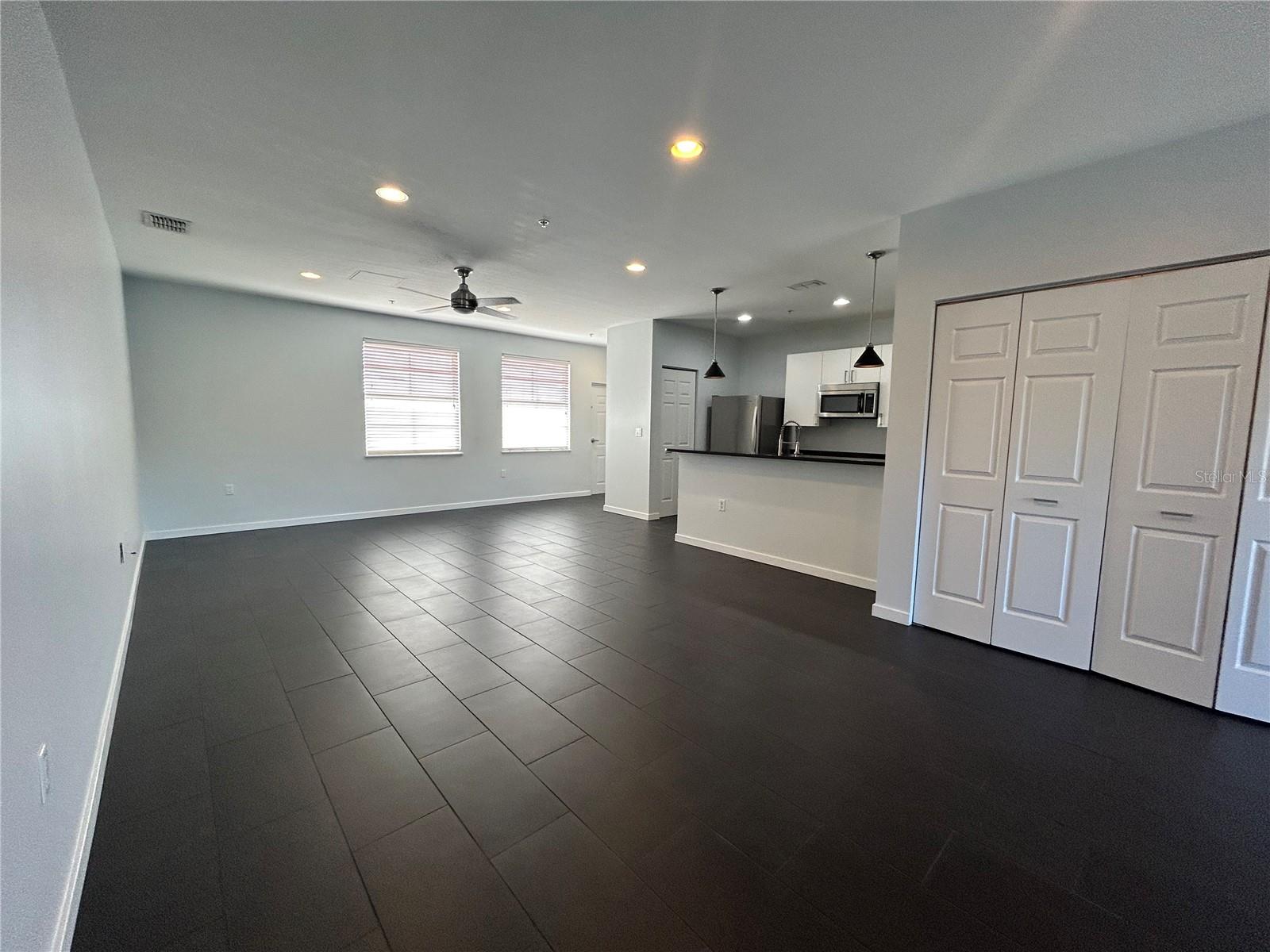 Image 3 of 13 For 1100 4th Street N 302