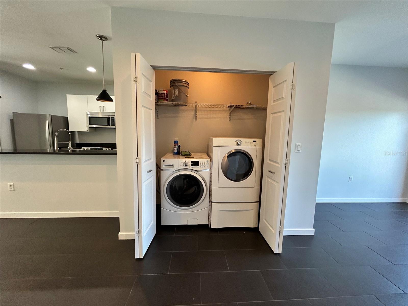 Image 6 of 13 For 1100 4th Street N 302