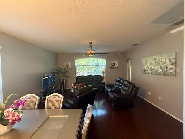 Image 10 of 41 For 2601 Villa Dr