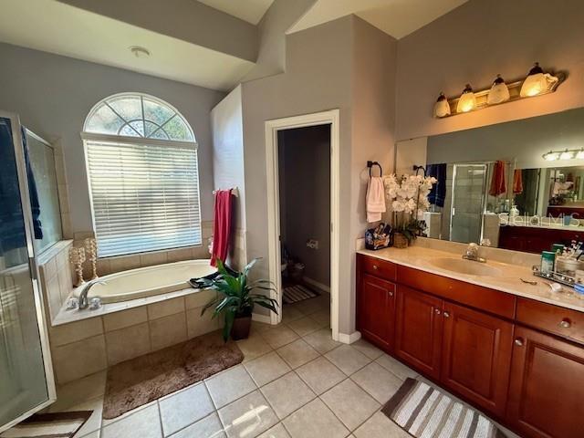 Image 21 of 41 For 2601 Villa Dr