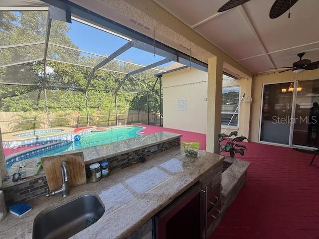 Image 32 of 41 For 2601 Villa Dr