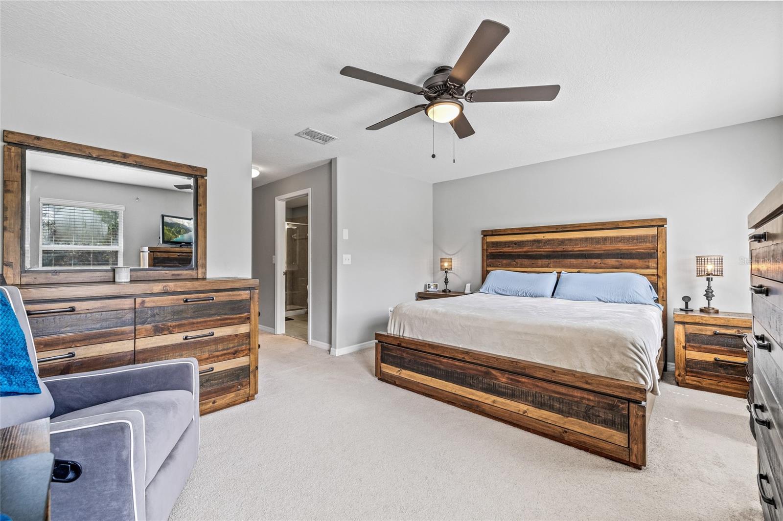 Image 16 of 39 For 20451 Berrywood Lane