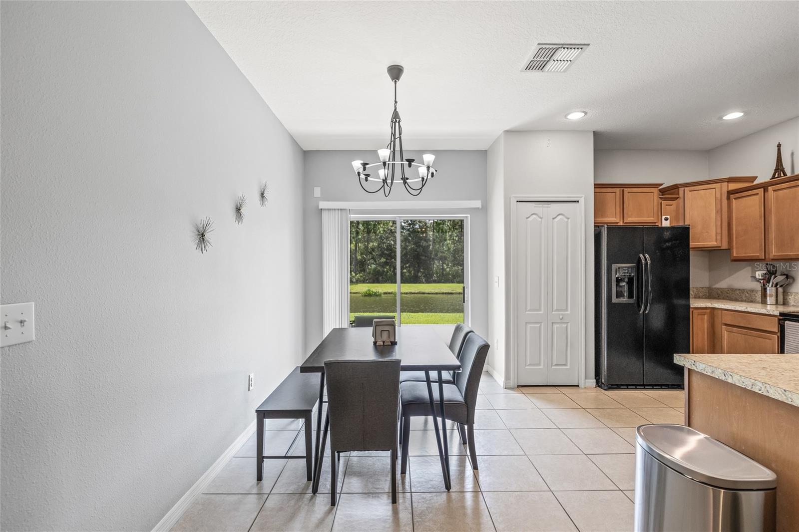 Image 7 of 39 For 20451 Berrywood Lane