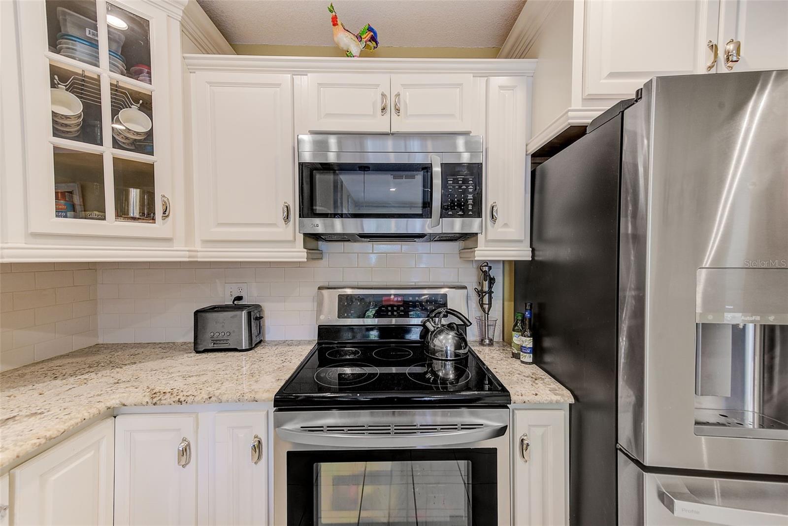 Image 18 of 59 For 2728 Bentley Drive