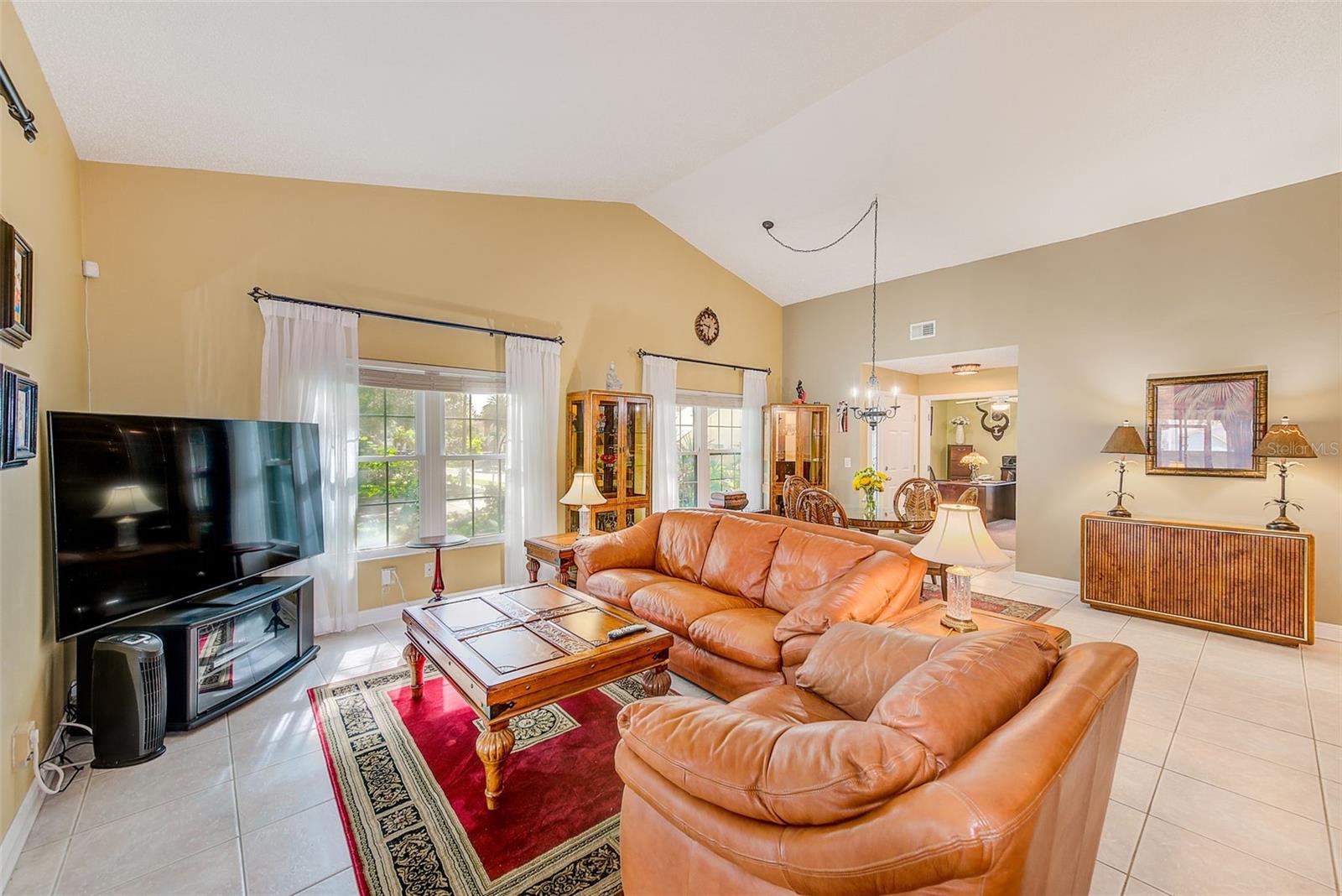 Image 7 of 59 For 2728 Bentley Drive